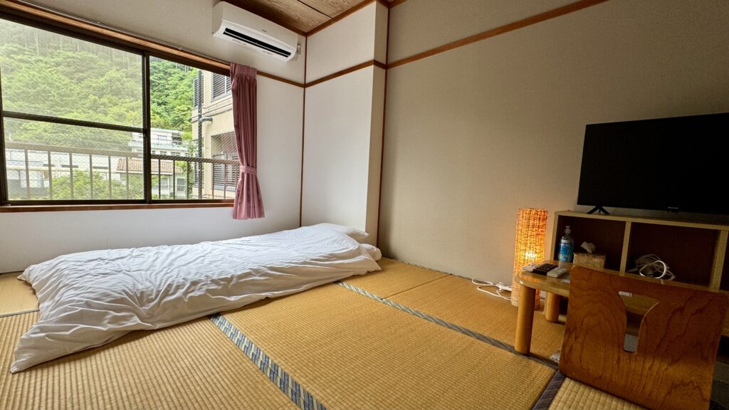 妙見館のリノベーション済み畳の客室