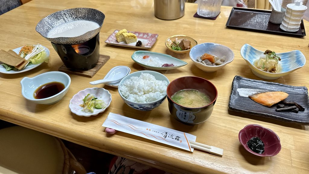 清流荘の朝食