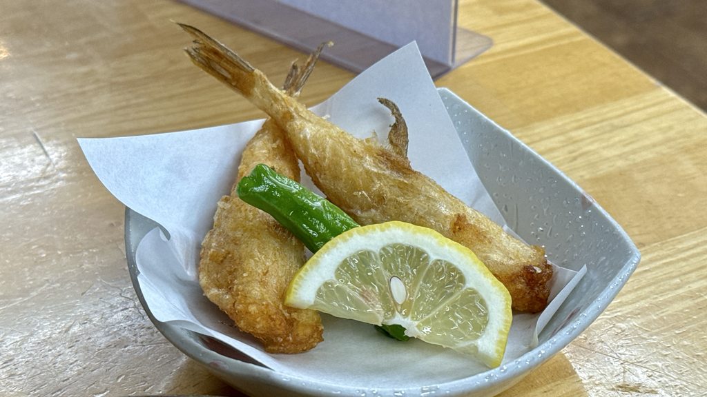 清流荘の夕食 フグの唐揚げ