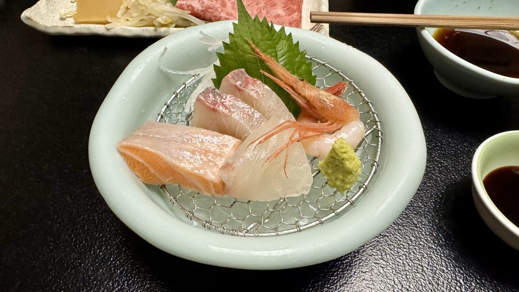 依山楼岩崎の夕食 お造り